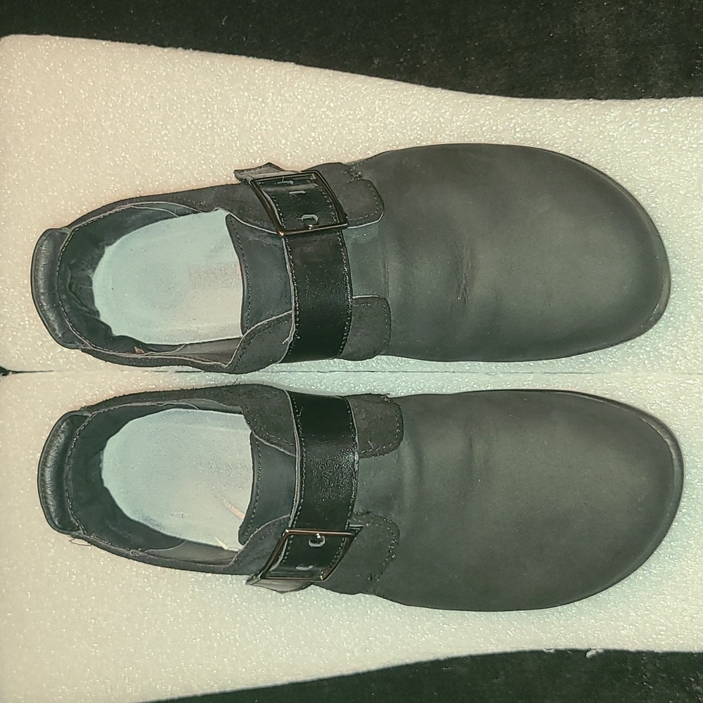 Naot Koru Tane Shoes made in Israel